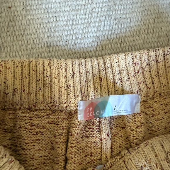 Free People Speckled Knit Set in Beige and Red - Picture 9 of 16